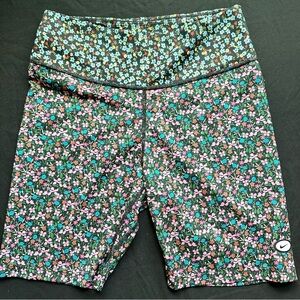 Nike Dri-Fit Women’s Biker Shorts Floral Size Medium